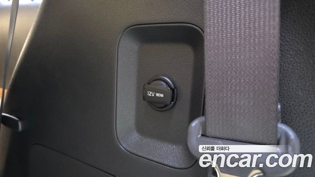 Kia Carnival (IV) Gasoline 9-Seater Signature 2023 — фото 28