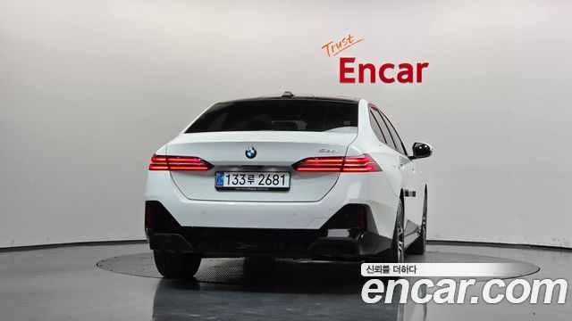 BMW 5 Series (G60) 520i M Sport 2025 — фото 4