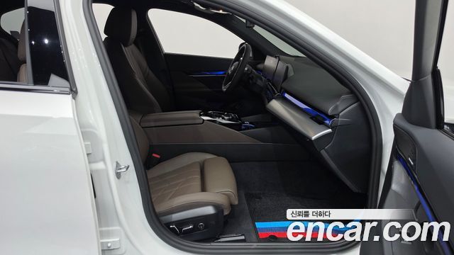 BMW 5 Series (G60) 520i M Sport 2025 — фото 26