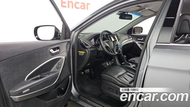 Hyundai Santa Fe (DM) Diesel(e-VGT) 2.0 2WD Premium 2013 — фото 10