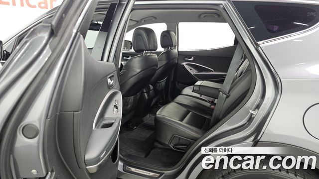 Hyundai Santa Fe (DM) Diesel(e-VGT) 2.0 2WD Premium 2013 — фото 11