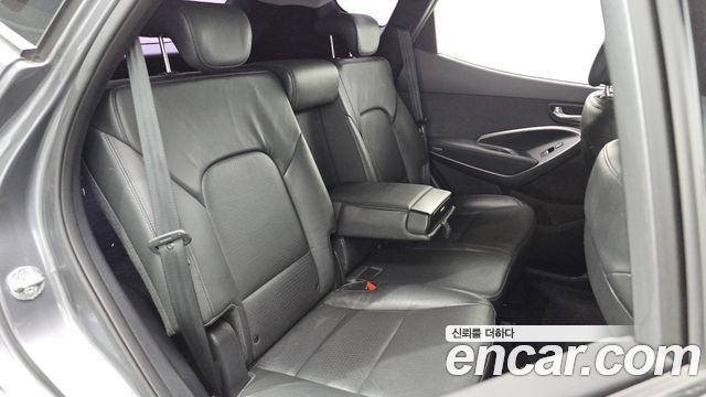 Hyundai Santa Fe (DM) Diesel(e-VGT) 2.0 2WD Premium 2013 — фото 16