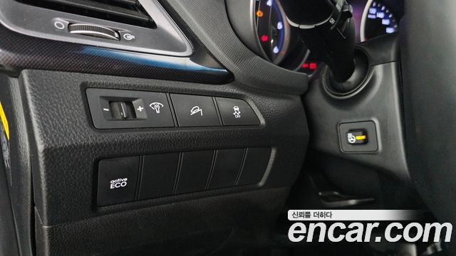 Hyundai Santa Fe (DM) Diesel(e-VGT) 2.0 2WD Premium 2013 — фото 19