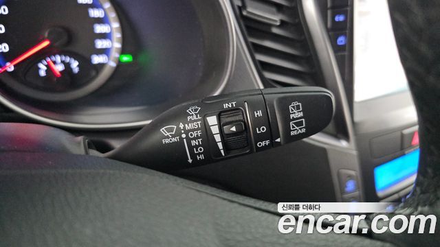 Hyundai Santa Fe (DM) Diesel(e-VGT) 2.0 2WD Premium 2013 — фото 20
