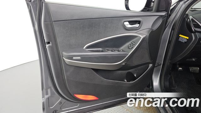 Hyundai Santa Fe (DM) Diesel(e-VGT) 2.0 2WD Premium 2013 — фото 24