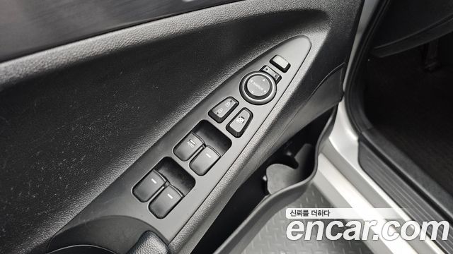 Hyundai Sonata Hybrid 2.0 Smart 2014 — фото 20