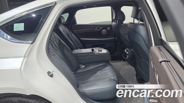 Genesis G80 (RG3) Gasoline 2.5 Turbo AWD 2025 — фото 20