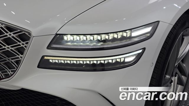 Genesis G80 (RG3) Gasoline 2.5 Turbo AWD 2025 — фото 22