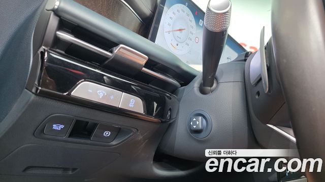 Genesis G80 (RG3) Gasoline 2.5 Turbo AWD 2025 — фото 29