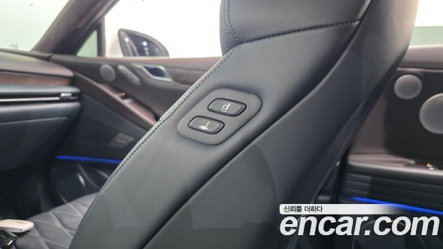 Genesis G80 (RG3) Gasoline 2.5 Turbo AWD 2025 — фото 33