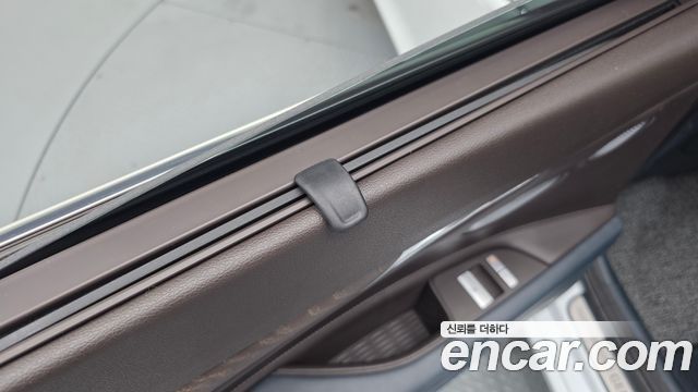 Genesis G80 (RG3) Gasoline 2.5 Turbo AWD 2025 — фото 34