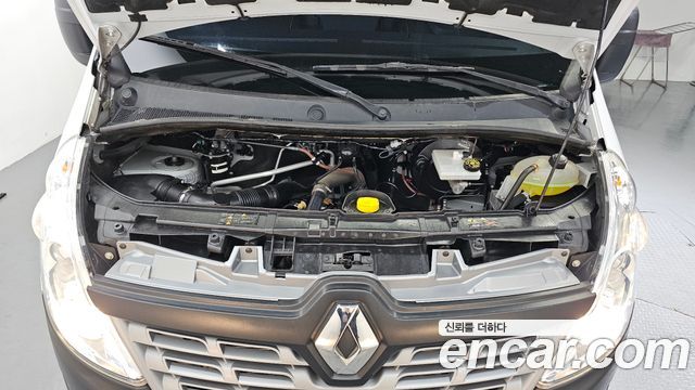 Renault Korea Master 2.3 15-Seater 2020 — фото 6