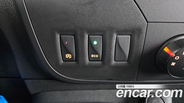 Renault Korea Master 2.3 15-Seater 2020 — фото 17
