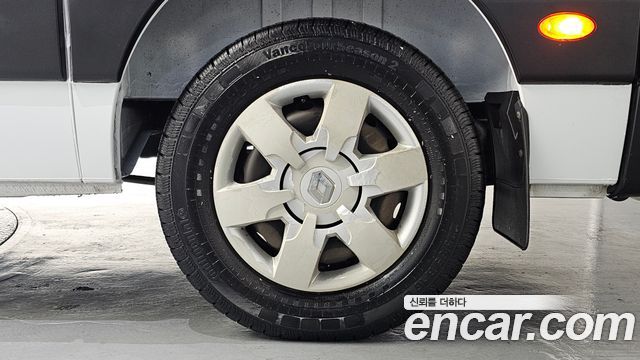 Renault Korea Master 2.3 15-Seater 2020 — фото 27