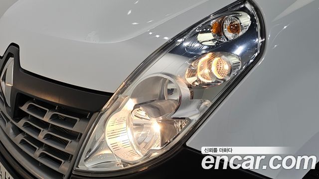 Renault Korea Master 2.3 15-Seater 2020 — фото 28