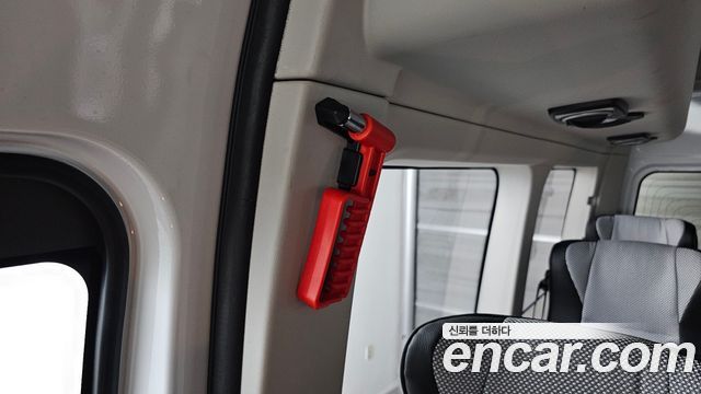 Renault Korea Master 2.3 15-Seater 2020 — фото 40