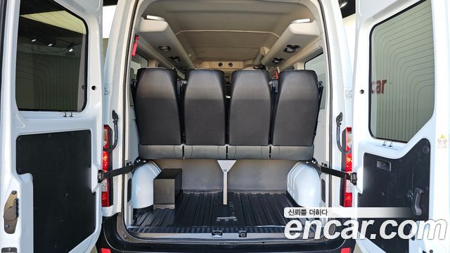 Renault Korea Master 2.3 15-Seater 2020 — фото 43