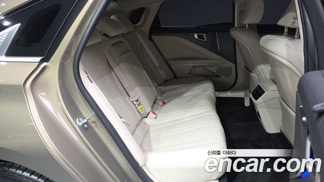 Kia K8 2.5 Gasoline 2WD Noblesse 2025 — фото 12