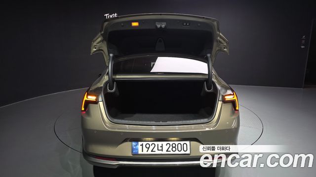 Kia K8 2.5 Gasoline 2WD Noblesse 2025 — фото 20