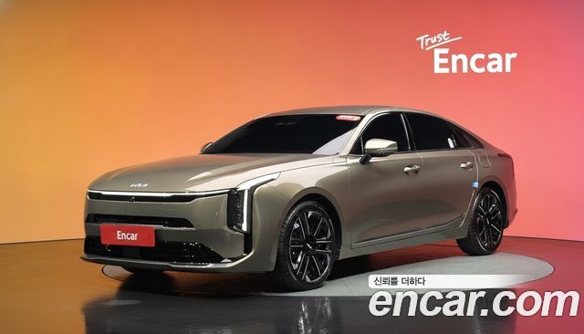 Kia K8 2.5 Gasoline 2WD Noblesse 2025 — фото 1