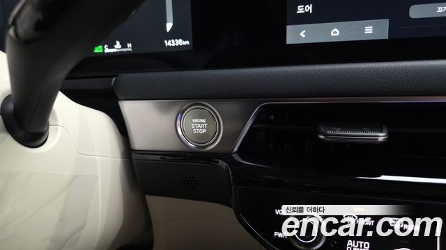 Kia K8 2.5 Gasoline 2WD Noblesse 2025 — фото 27