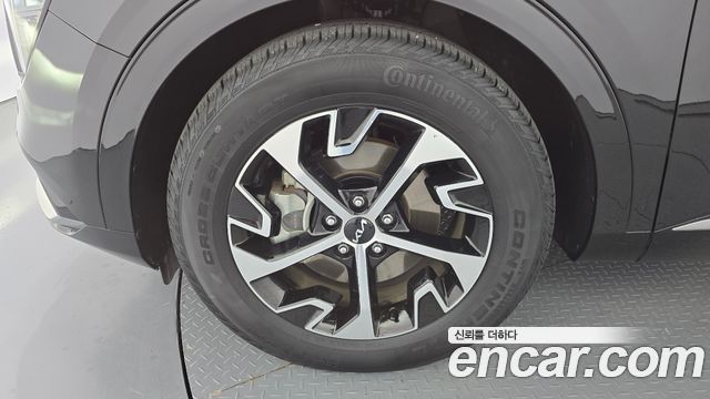 Kia Sportage Hybrid (V) Signature 4WD 2024 — фото 5