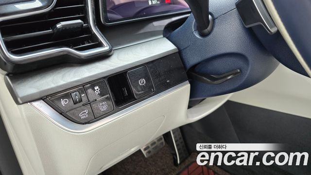 Kia Sportage Hybrid (V) Signature 4WD 2024 — фото 18