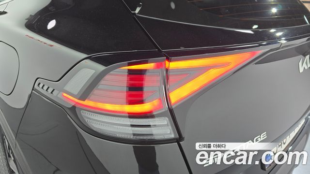 Kia Sportage Hybrid (V) Signature 4WD 2024 — фото 23