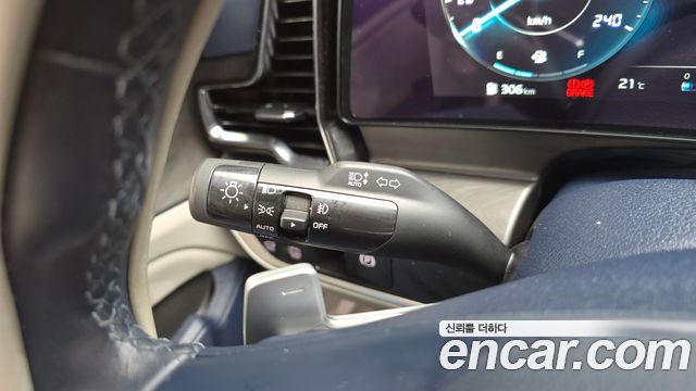 Kia Sportage Hybrid (V) Signature 4WD 2024 — фото 29