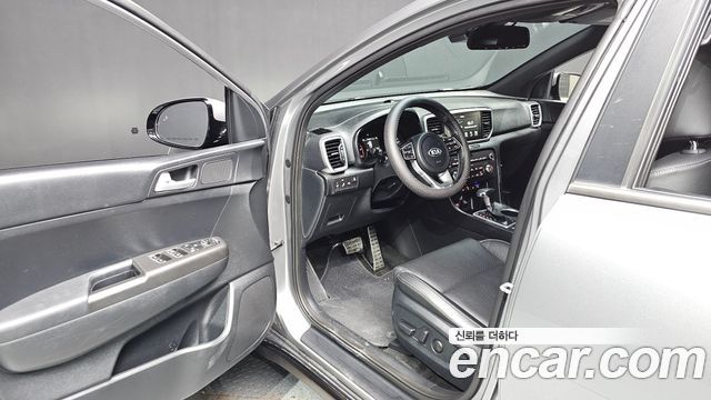Kia Sportage The Bold Diesel 1.6 2WD Prestige Gravity 2022 — фото 10