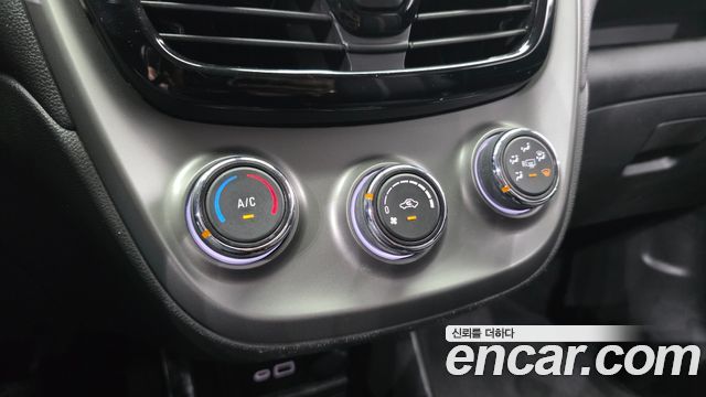 Chevrolet Spark LT 2022 — фото 19