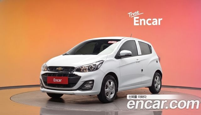 Chevrolet Spark LT 2022 — фото 1