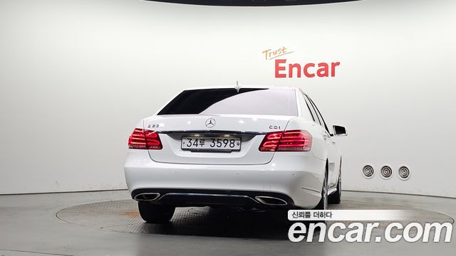 Mercedes-Benz E-Class (W212) E220 CDI Avantgarde 2014 — фото 4