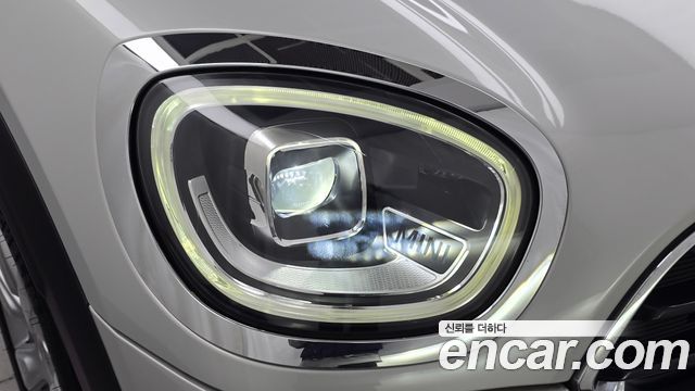 MINI Cooper Countryman Classic 2nd 2022 — фото 28