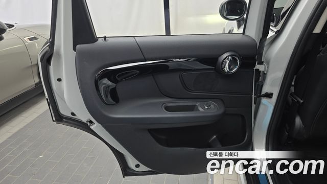 MINI Cooper Countryman Classic 2nd 2022 — фото 31
