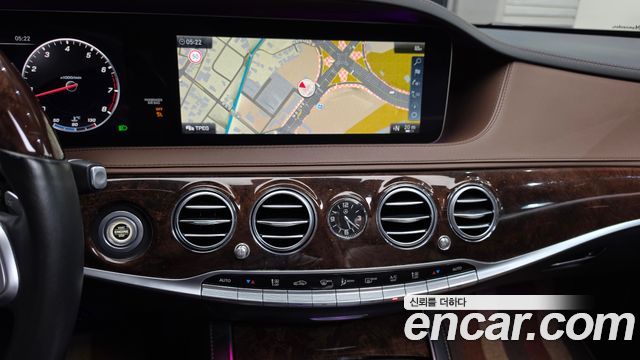 Mercedes-Benz S-Class (W222) S560L 4MATIC 2019 — фото 13
