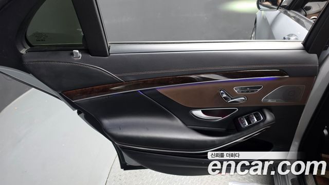 Mercedes-Benz S-Class (W222) S560L 4MATIC 2019 — фото 25
