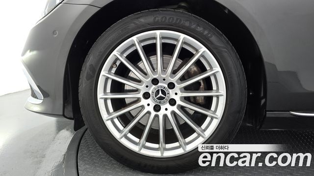 Mercedes-Benz E-Class (W213) E250 Exclusive 2022 — фото 5