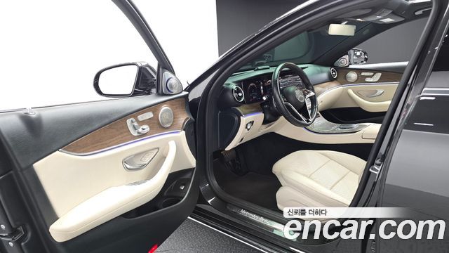 Mercedes-Benz E-Class (W213) E250 Exclusive 2022 — фото 10
