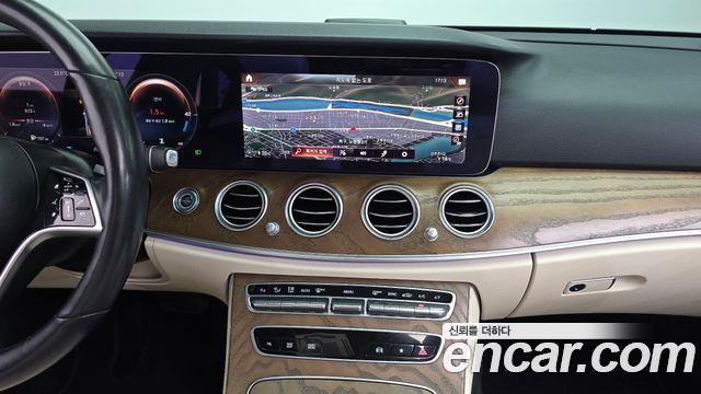 Mercedes-Benz E-Class (W213) E250 Exclusive 2022 — фото 17