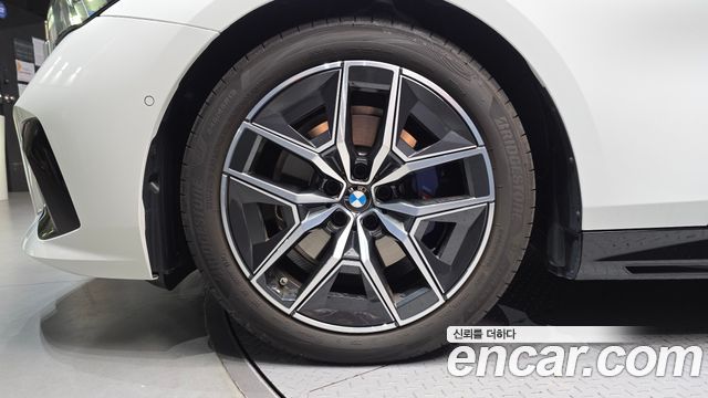 BMW 5 Series (G60) 520i M Sport 2025 — фото 5