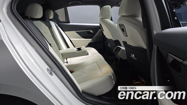 BMW 5 Series (G60) 520i M Sport 2025 — фото 11