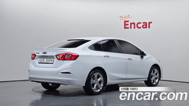 Chevrolet Cruze 1.4 Turbo LT Deluxe 2017 — фото 2