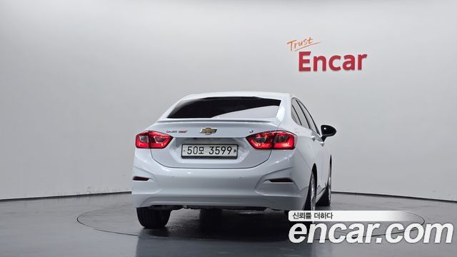 Chevrolet Cruze 1.4 Turbo LT Deluxe 2017 — фото 4