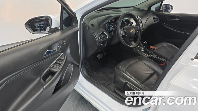 Chevrolet Cruze 1.4 Turbo LT Deluxe 2017 — фото 10