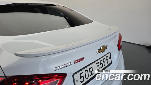 Chevrolet Cruze 1.4 Turbo LT Deluxe 2017 — фото 34