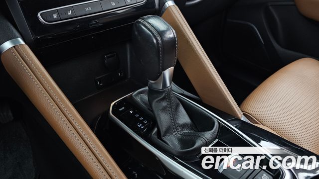 Renault Korea QM6 2.0 LPe RE Signature 2WD 2021 — фото 9