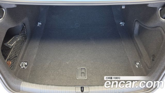 Audi A6 (C8) 40 TDI Premium 2023 — фото 20
