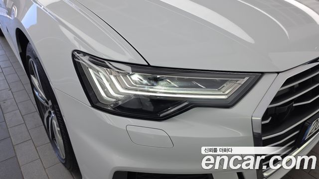 Audi A6 (C8) 40 TDI Premium 2023 — фото 22