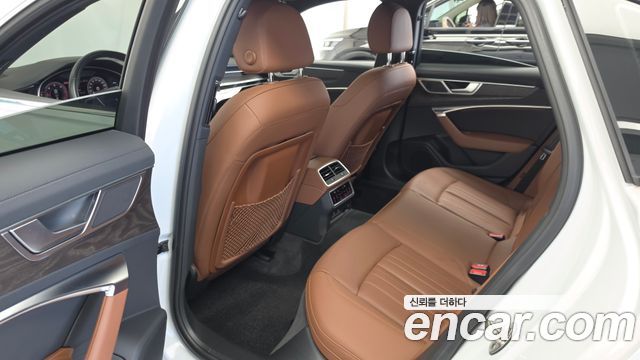 Audi A6 (C8) 40 TDI Premium 2023 — фото 26